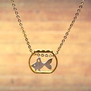 Indio Jewelry Silver Plated Goldfish Gold Plated Fishbowl Pendant Necklace N218